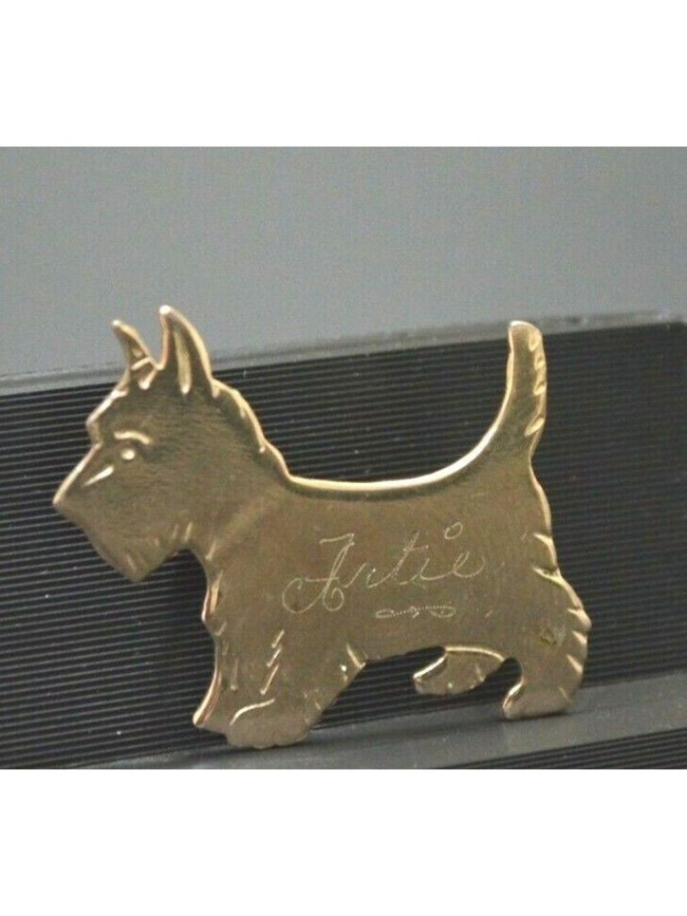 Vintage Scottish Terrier Brooch Pin Inscribed Artie Pet Dog Silver Tone Lapel